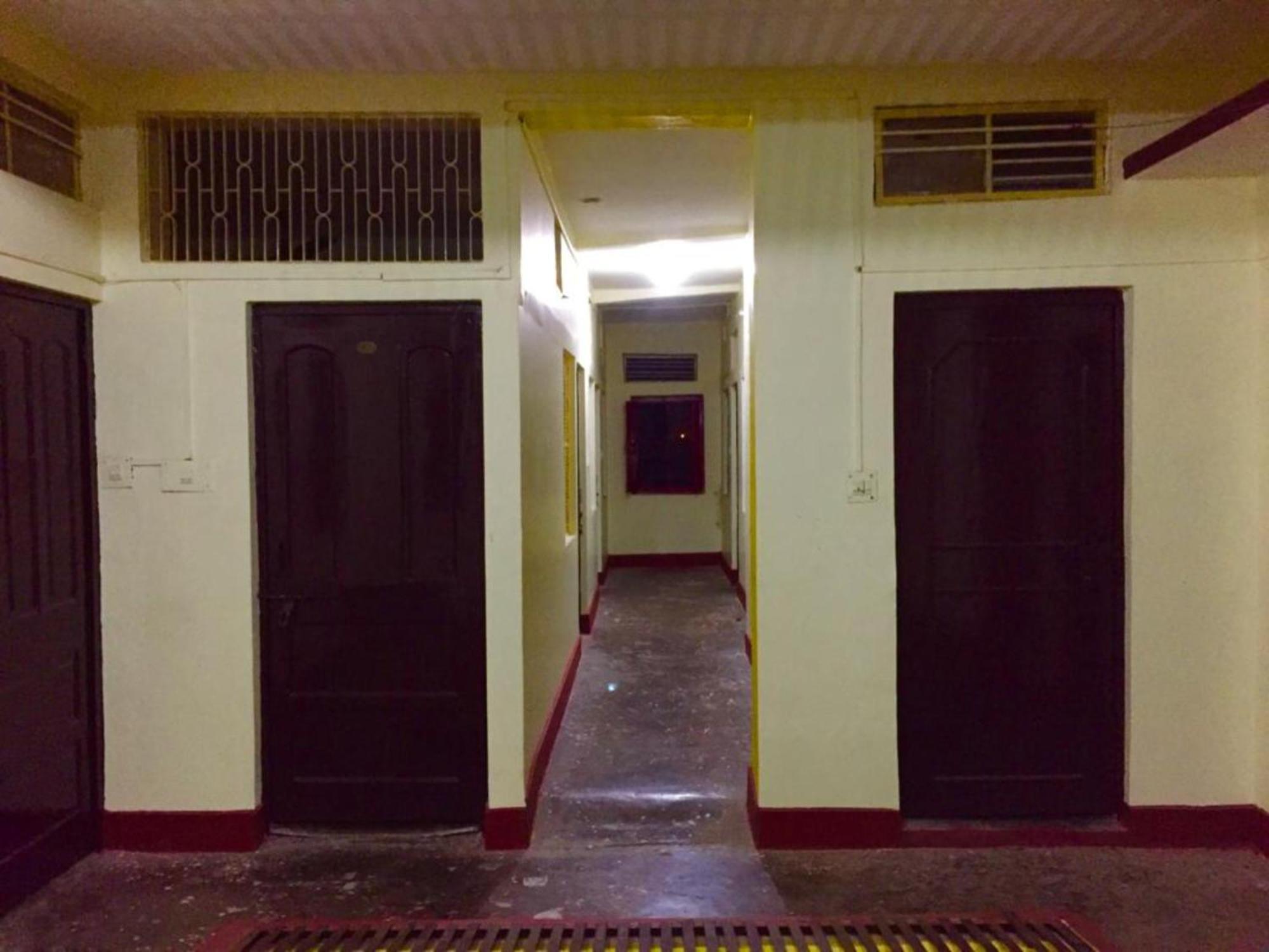 Grg Shanti Guest House Varanasi Near Manikarnika Ghat Exterior foto