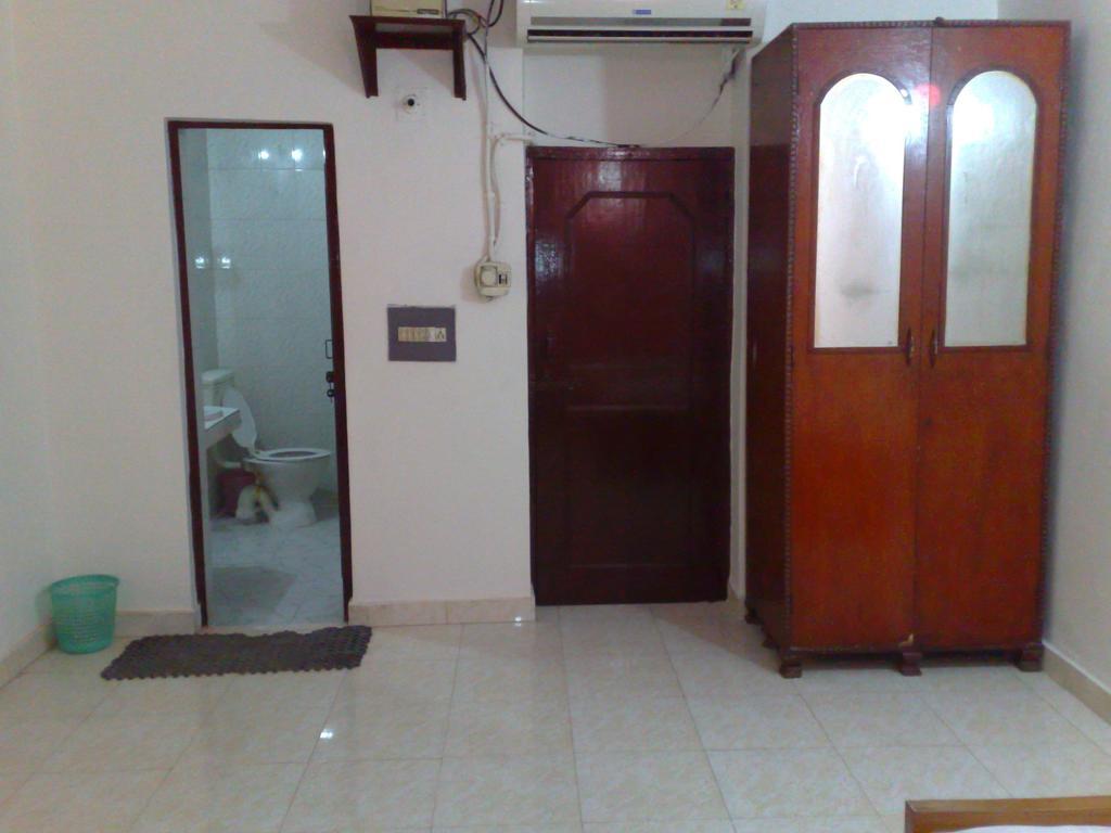 Grg Shanti Guest House Varanasi Near Manikarnika Ghat Habitación foto