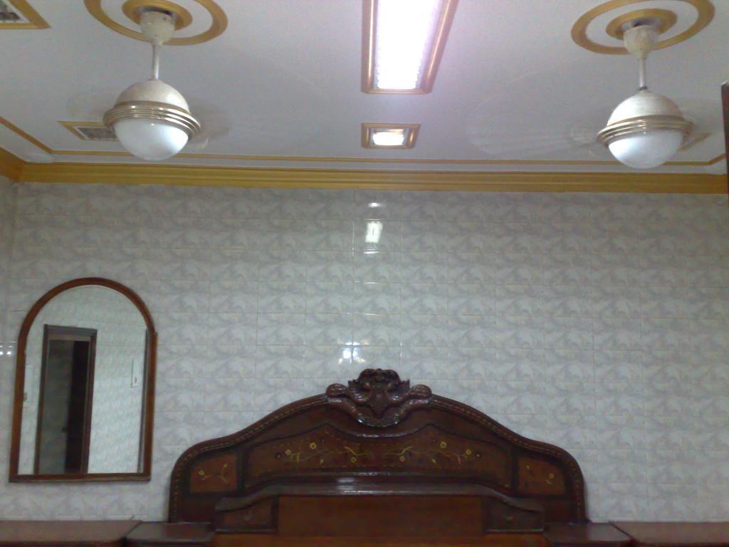 Grg Shanti Guest House Varanasi Near Manikarnika Ghat Habitación foto